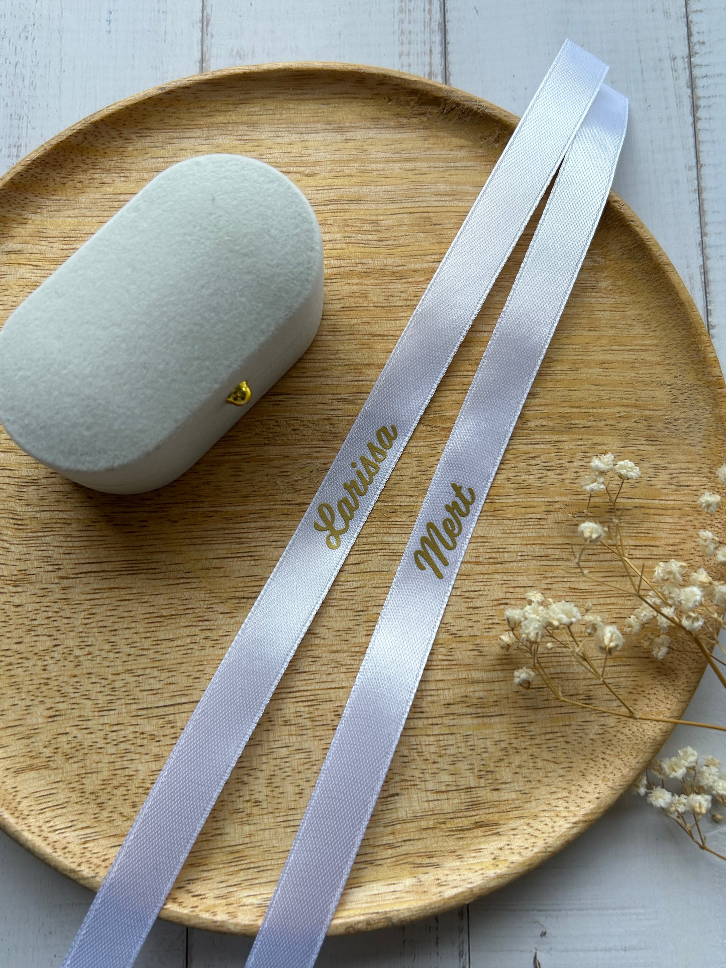 Handmade personalized engagement ribbon Netherlands